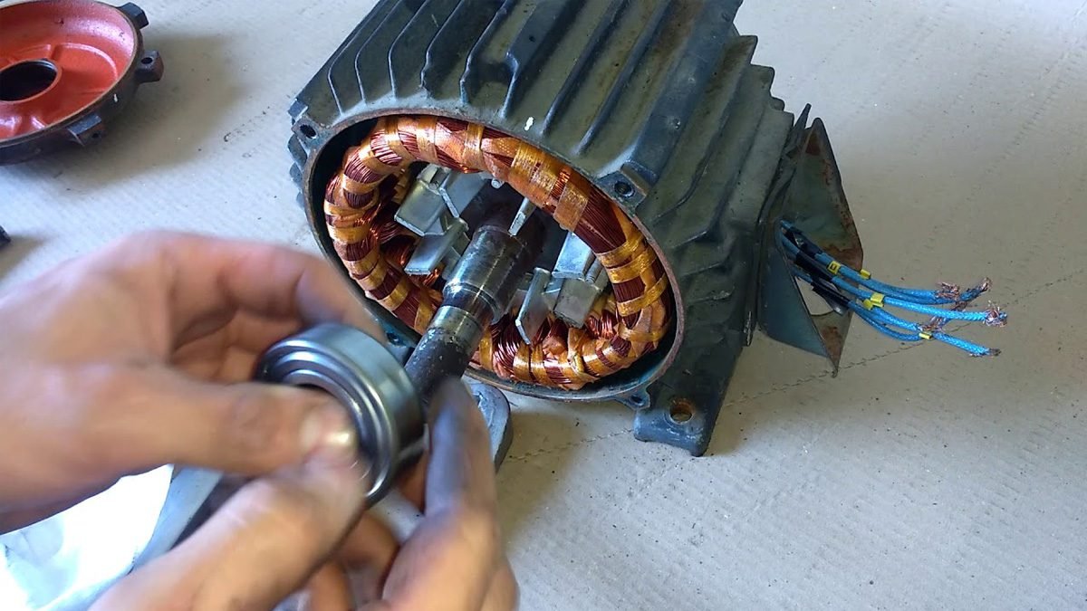 Mantenimiento A Rodamientos De Motores Electricos www.revistaimg.com